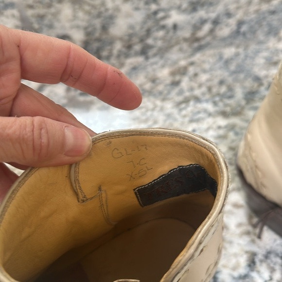 Tres Outlaws El Paso Cream Colored Leather Booties - Picture 3 of 6